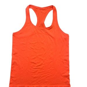 Lululemon swiftly racerback tank in women’s size 10